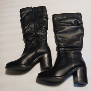 Elegant Black Leather Heeled Boots